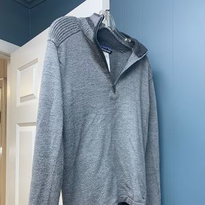 Men’s Patagonia merino wool sweater (see descript)